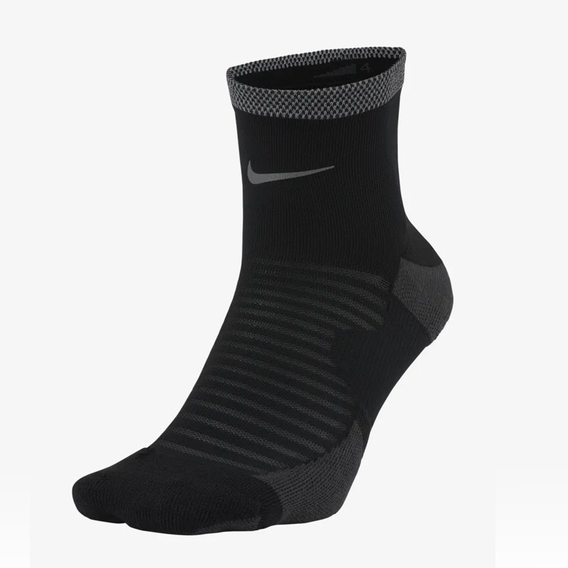 KAOS KAKI LARI NIKE Dri-FIT Spark Cushioned Ankle Running Socks